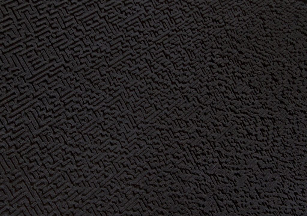 LABYRINTH  2 (black),